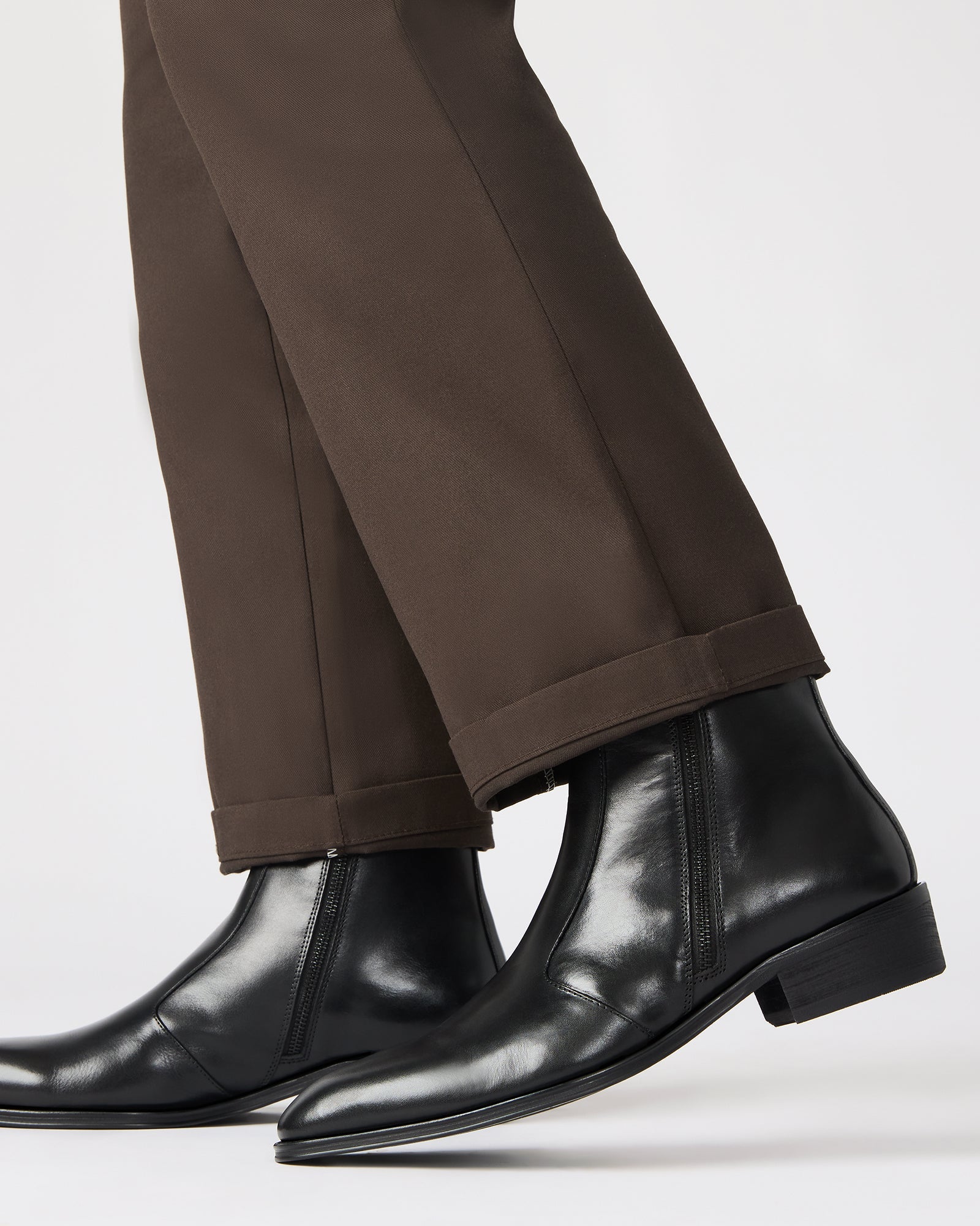 HAYNES BROWN LEATHER